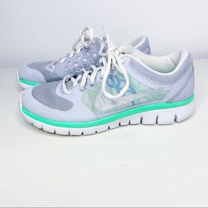 Nike Flex Youth Sneaker